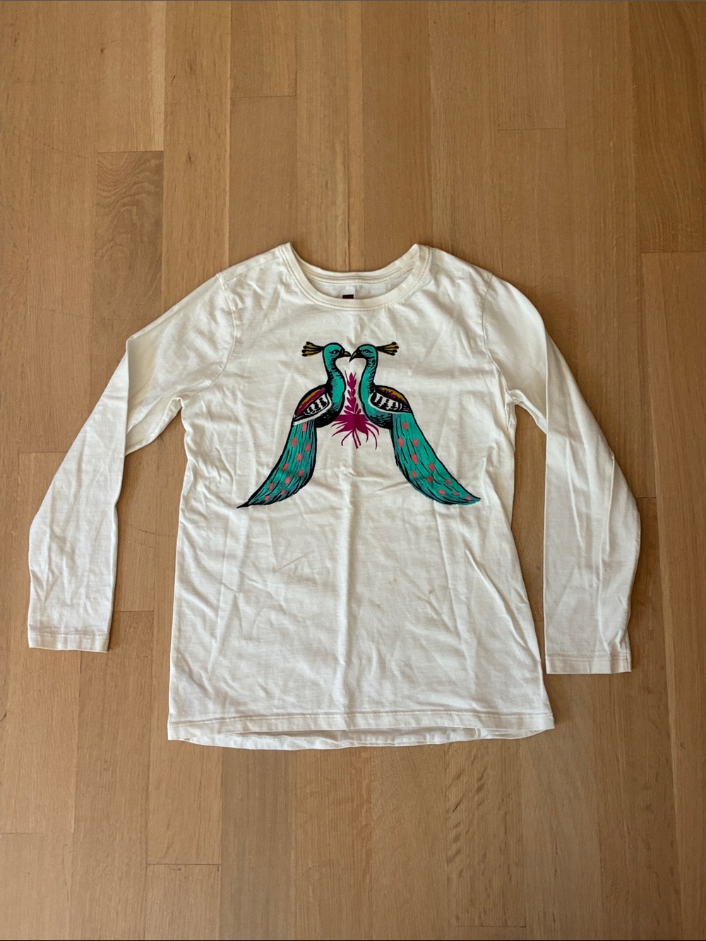 Tea Collection Cream Long-Sleeve Tee with Teal Bird Duo Graphic